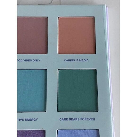Care Bears 12 Eyeshadow Palette Pastel Makeup Rainbow Shimmer Matte With Mirror - Picture 7 of 12